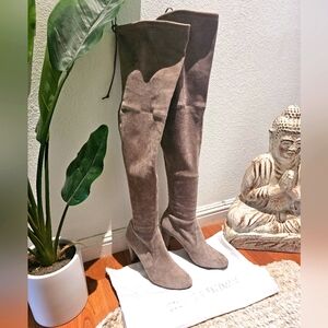 Stuart Weitzman Highland boot - Taupe suede - size 8